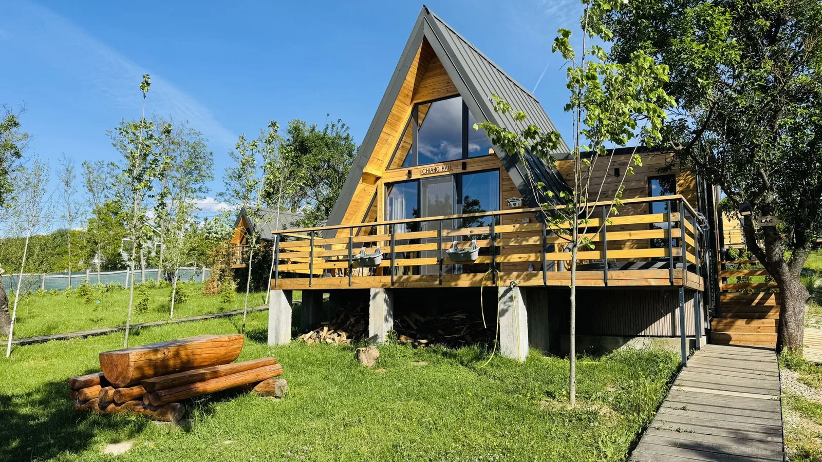 IezerVenture — Cabana Chiang Mai — Valea Mare Pravăț, Argeș