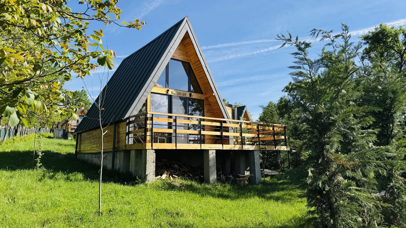 IezerVenture — Cabana Chiang Rai · Valea Mare Pravăț, Argeș — Valea Mare Pravăț, Argeș