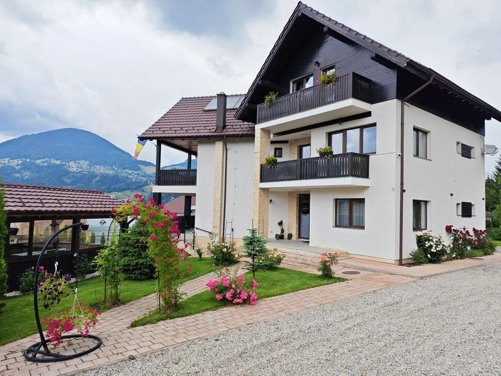 Cabana/Colibița Aqualina /Cazare/Pensiune/Cabana/Vila/pe malul lacului/Atv · Colibita, Bistrița-Năsăud — Colibita, Bistrița-Năsăud