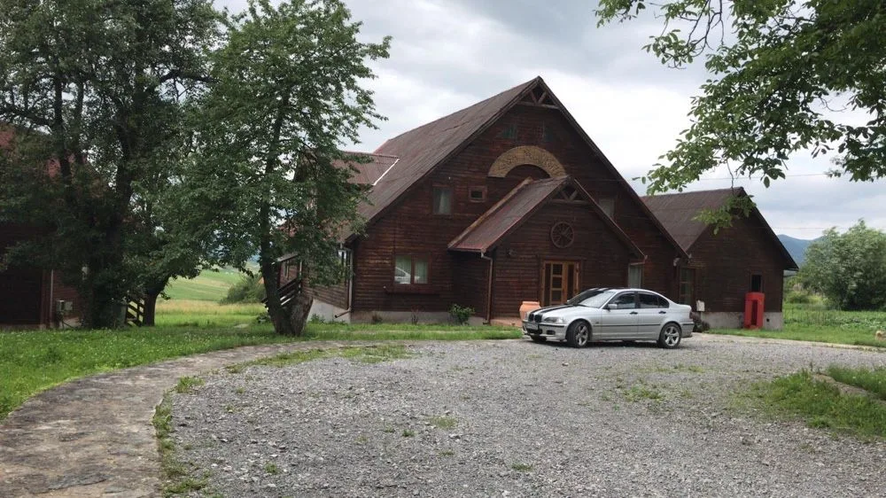 Cabana/pensiune de inchiriat · Beznea, Bihor — Beznea, Bihor