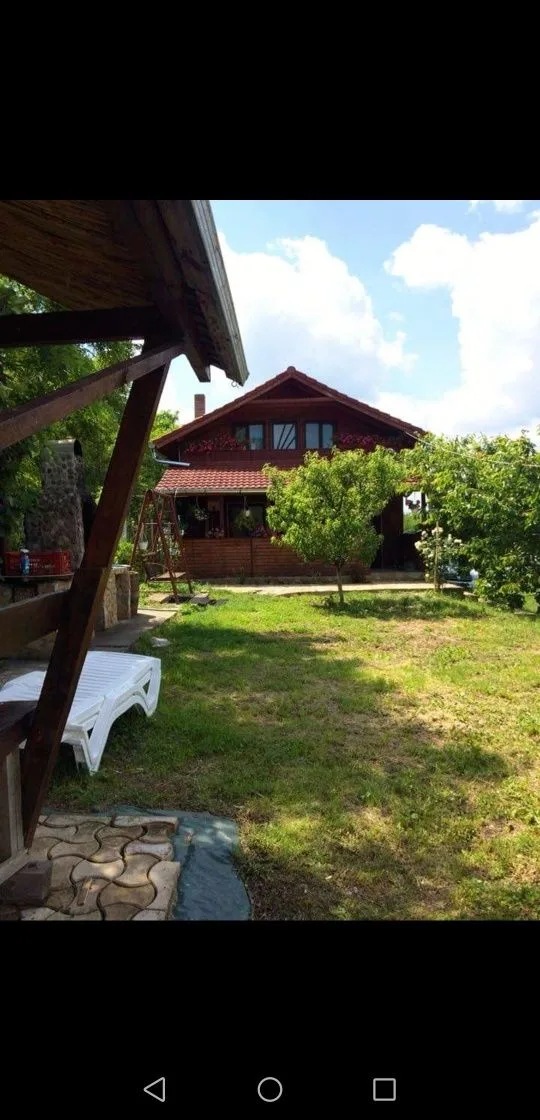 Închiriez cabană cu ciubăr (disponibil de Revelion) · Straja, Alba — Straja, Alba