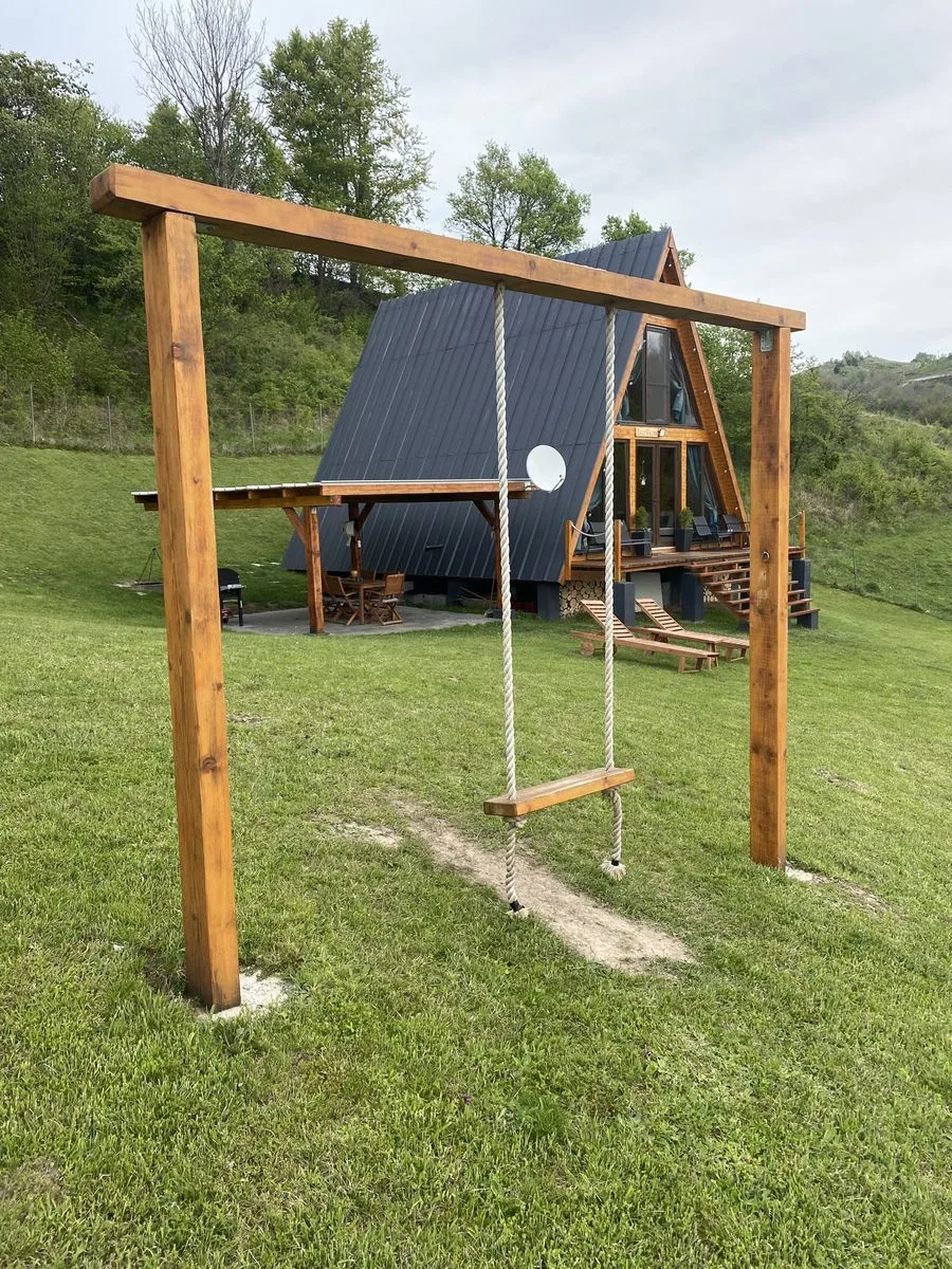 Cabana A-frame Eagle Valley de inchiriat ( Instagram ) · Aiud, Alba — Aiud, Alba