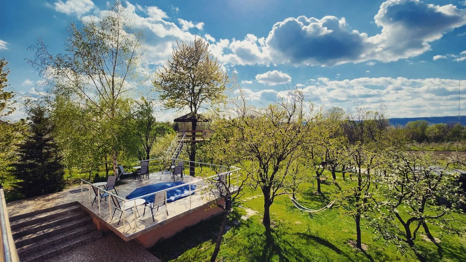 Vila/pensiune/cabana cu Jacuzzi si Sauna- Primim Voucher de Vacanta · Suduleni, Dâmbovița — Suduleni, Dâmbovița