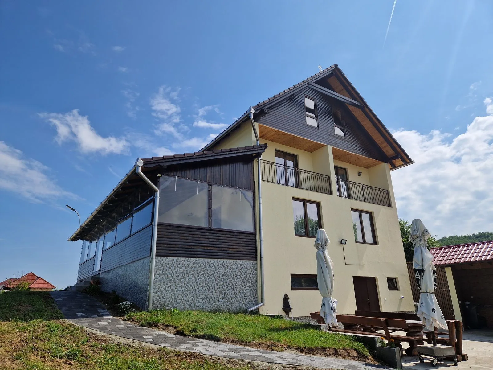 Cabană la munte cu ciubăr/jacuzzi · Jina, Sibiu — Jina, Sibiu