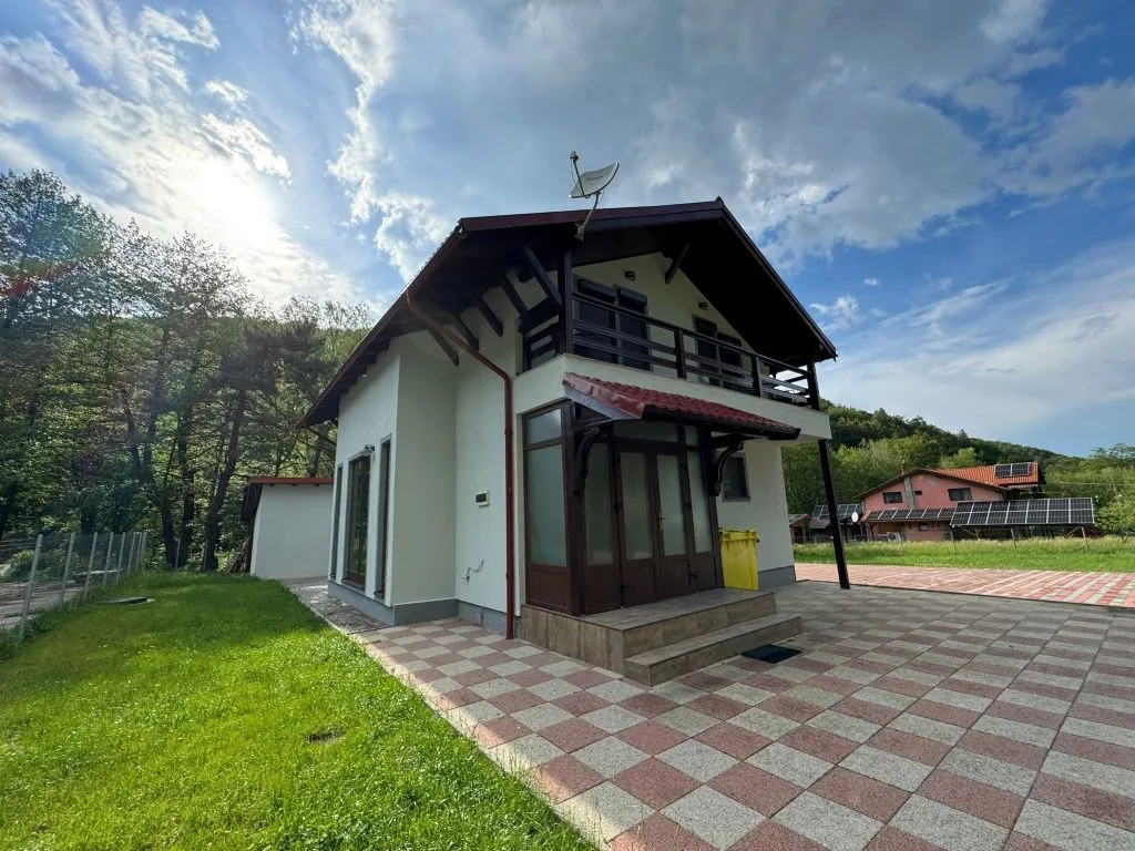 Cabană în Valiug, Caraș-Severin — Valiug, Caraș-Severin