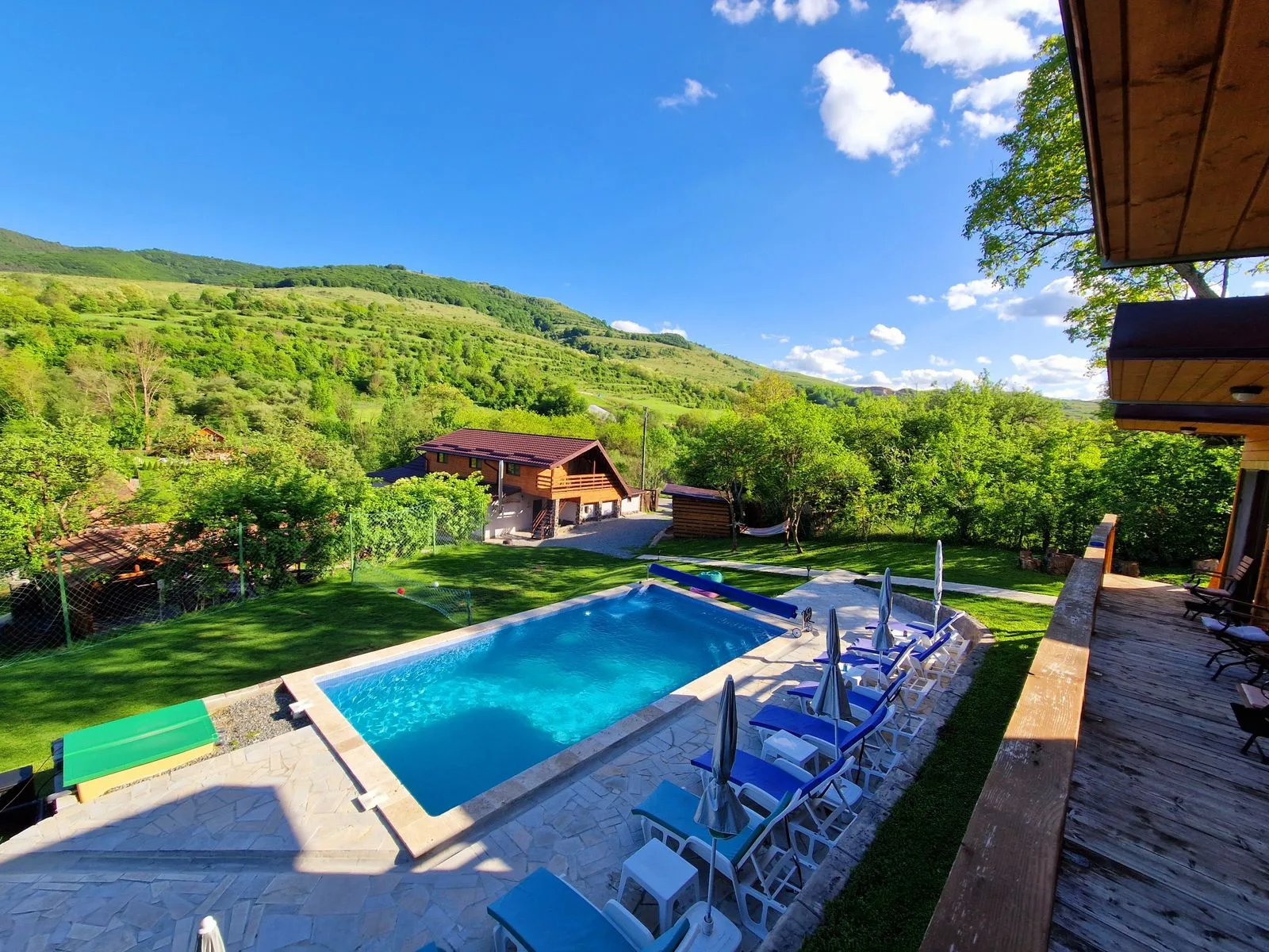 Cabana de inchiriat cu ciubar si piscina · Fagetu Ierii, Cluj — Fagetu Ierii, Cluj