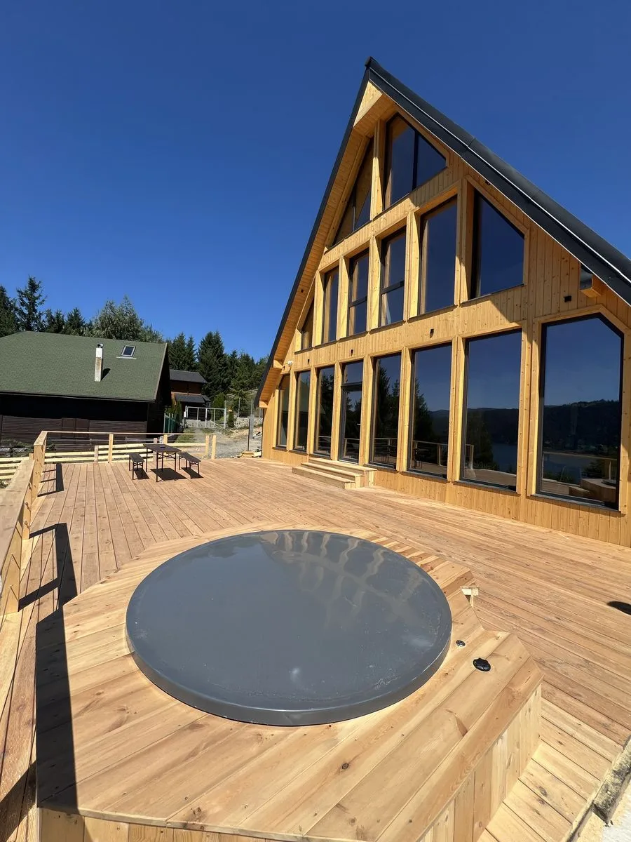 Inchiriez Cabana Vila Colibita A-frame Jacuzzi camere · Unirea, Bistrița-Năsăud — Unirea, Bistrița-Năsăud