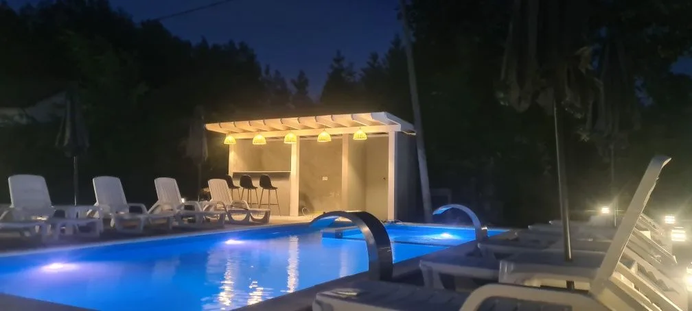 Închiriez cabană · Avrig, Sibiu — Avrig, Sibiu