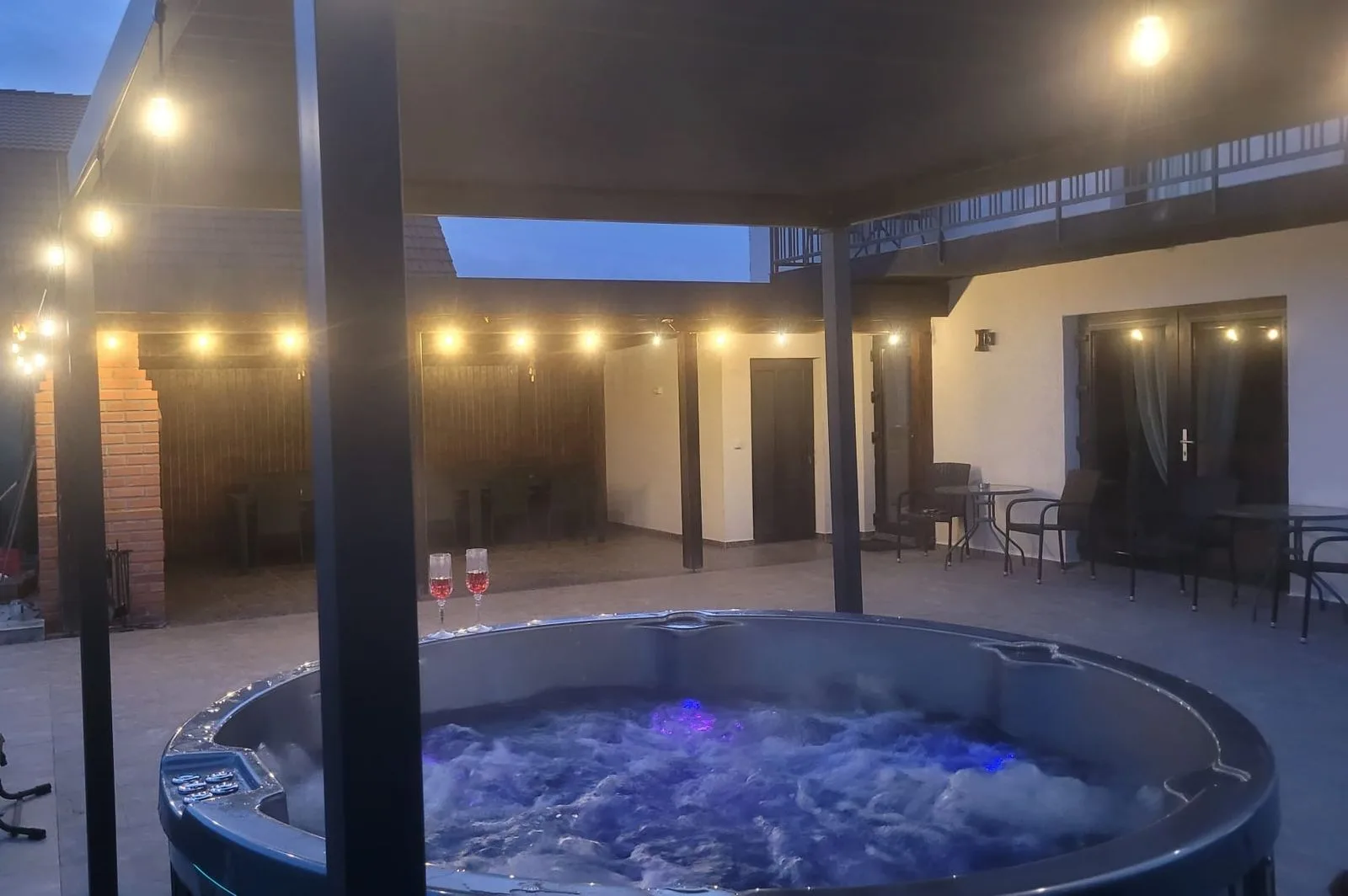 Cabană de inchiriat Valea Avrigului 7 camere cu băi proprii — Avrig, Sibiu