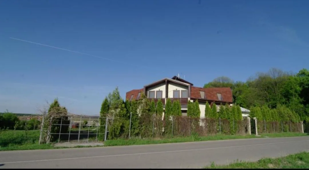 vila pensiune petrecere revelion anul nou nou · Cretu, Dâmbovița — Cretu, Dâmbovița