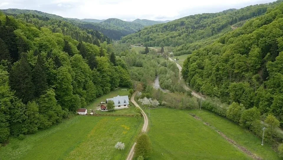Cabana Negulesti De Inchiriat · Piatra Neamt, Neamț — Piatra Neamt, Neamț
