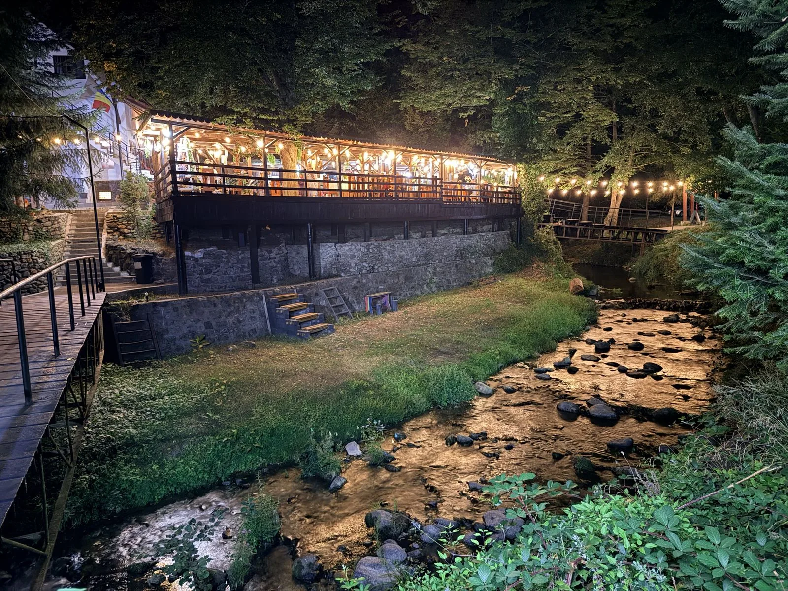 Inchiriere integral pensiune Revelion 2027 · Tismana, Gorj — Tismana, Gorj