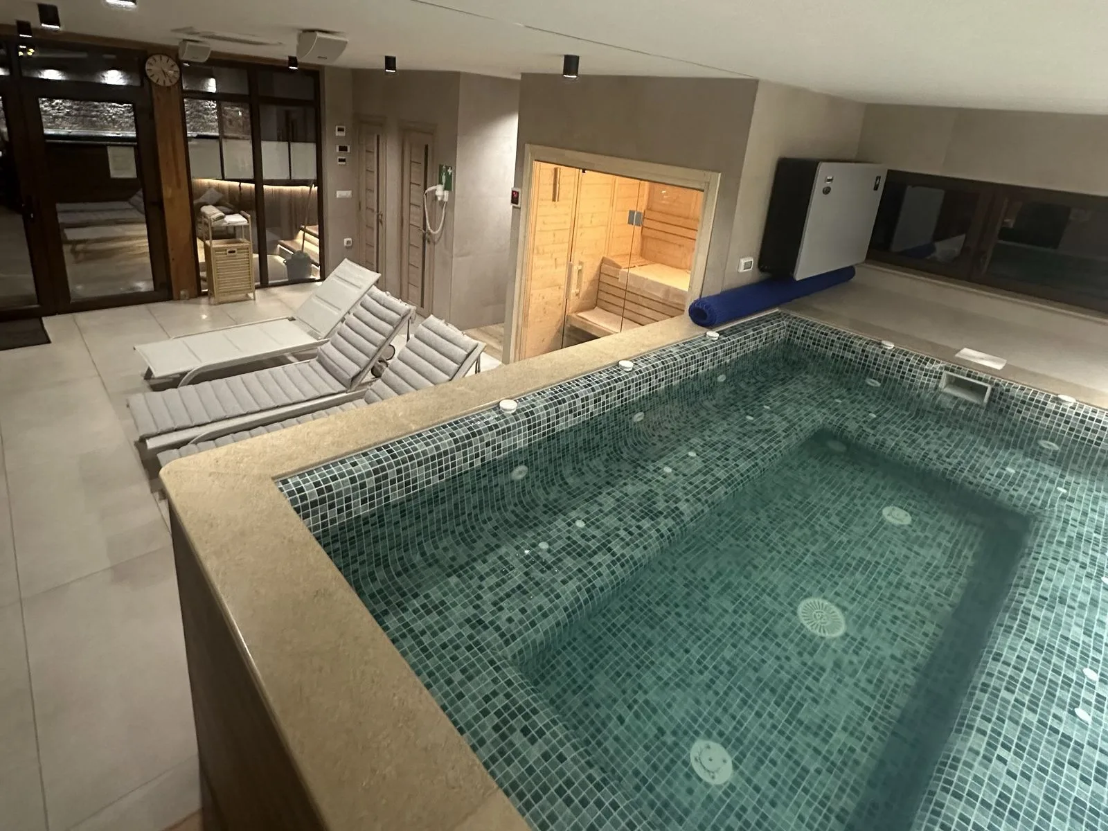 Revelion 2027 Sovata – Pensiune integrală cu piscină, ciubăr și saună — Sovata, Mureș