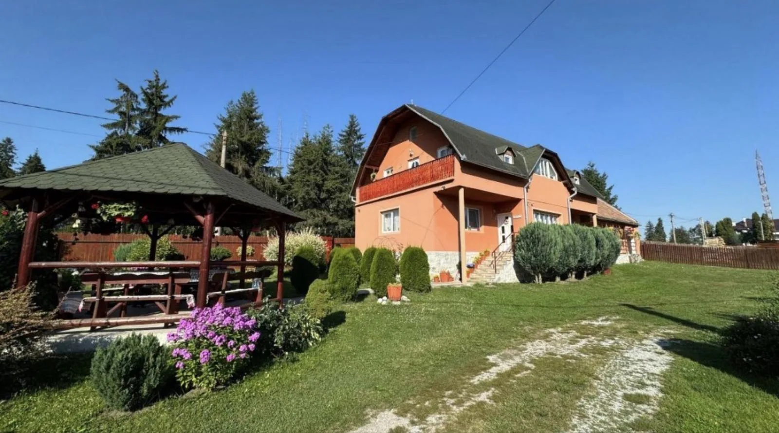 Cabană de închiriat la munte de Revelion · Izvoru Muresului, Harghita — Izvoru Muresului, Harghita