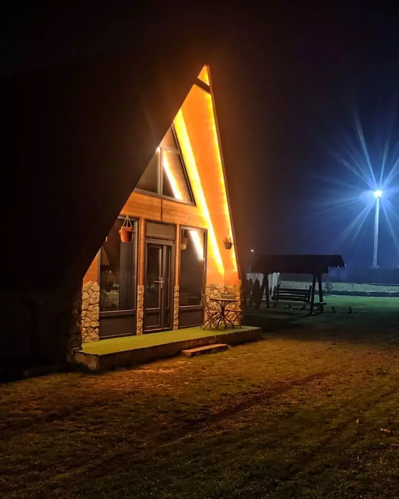 Cabana AFrame EmAli · Poiana Teiului, Neamț — Poiana Teiului, Neamț