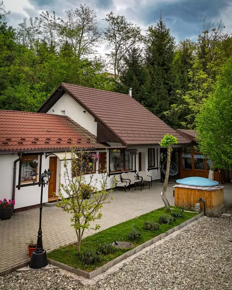 Cabana Clara · Valea Avrigului, Sibiu — Valea Avrigului, Sibiu