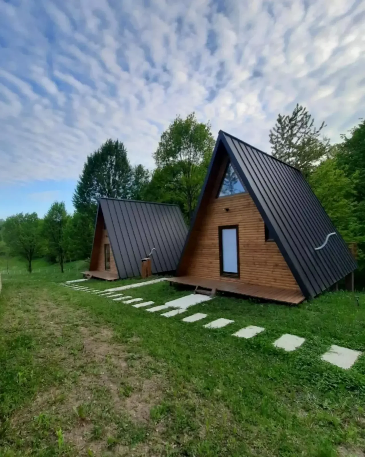 Mia Cabins · Dofteana, Bacău — Dofteana, Bacău